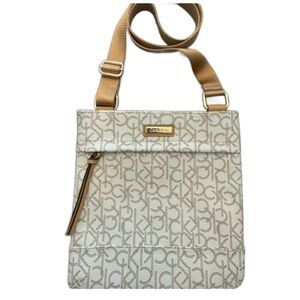 NEW W/O TAGS CALVIN KLEIN CROSSBODY/SHOULDER SATCHEL